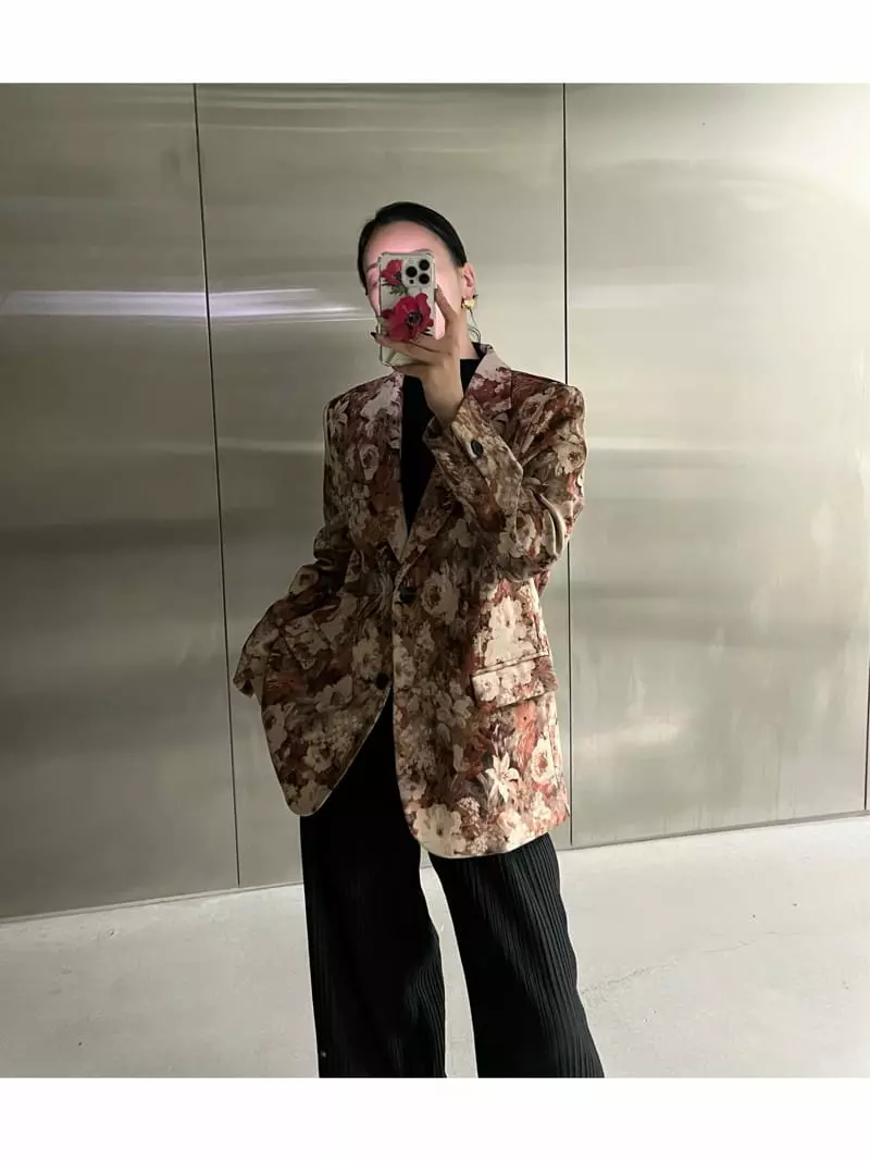 Verni - Korean Women Fashion - #vintageinspired - Flower Jacket - 3