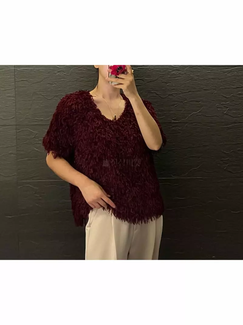 Verni - Korean Women Fashion - #womensfashion - Feather Tee