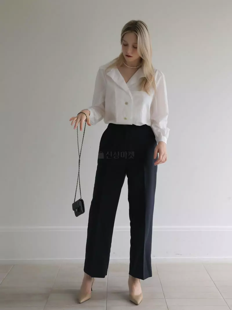 Vert Neuf - Korean Women Fashion - #momslook - Ov Inta Blouse - 8