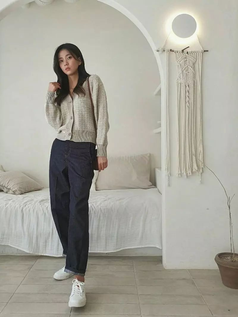 Vert Neuf - Korean Women Fashion - #momslook - Sen V Cardigan - 2