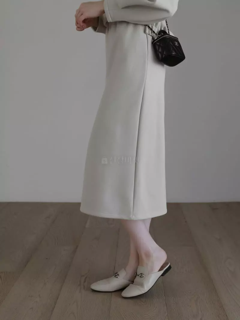 Vert Neuf - Korean Women Fashion - #momslook - Bake Skirt - 2