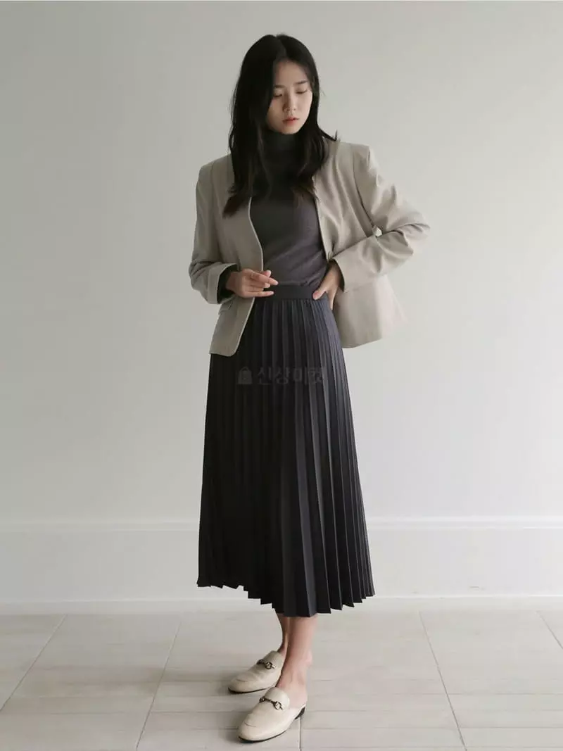 Vert Neuf - Korean Women Fashion - #momslook - Lolo Pleats Skirt - 8