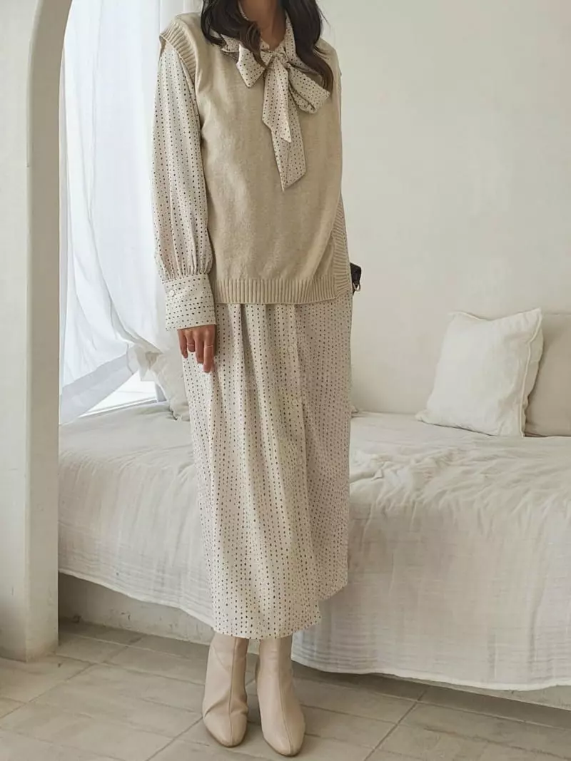 Vert Neuf - Korean Women Fashion - #momslook - Dot Tie One-piece