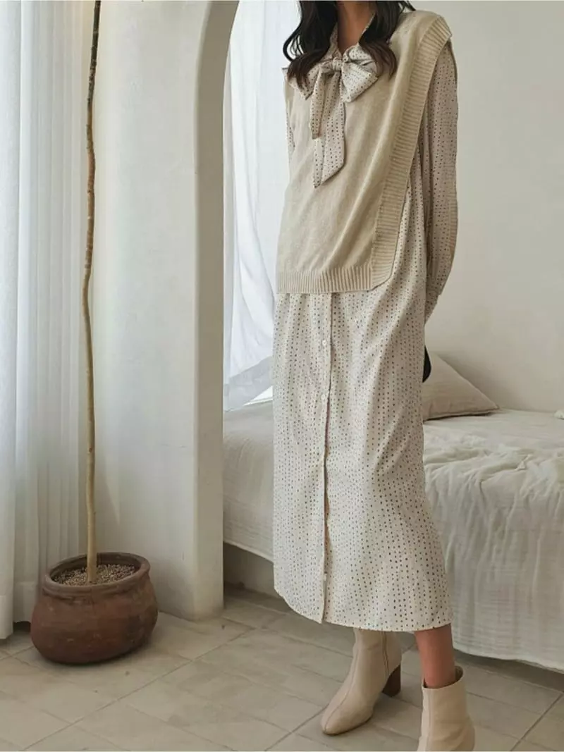 Vert Neuf - Korean Women Fashion - #momslook - Dot Tie One-piece - 3
