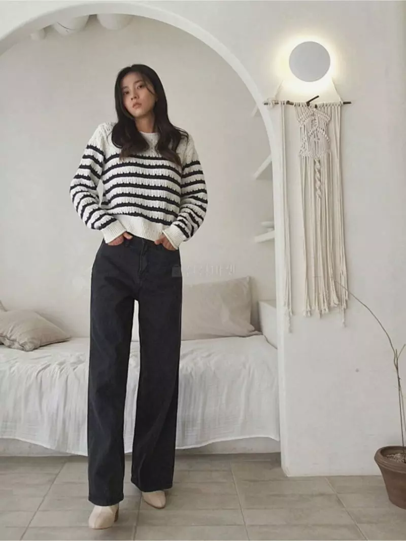 Vert Neuf - Korean Women Fashion - #momslook - Wide Black Jeans - 4
