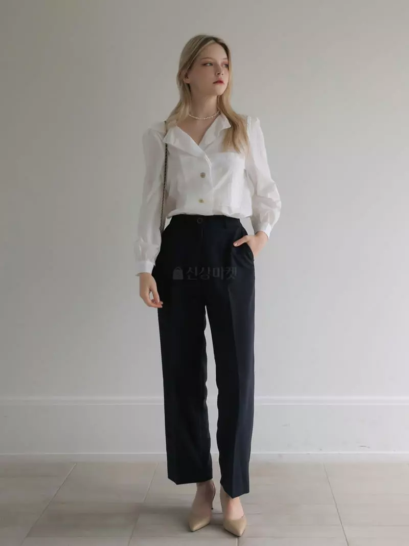 Vert Neuf - Korean Women Fashion - #womensfashion - Ov Inta Blouse - 9