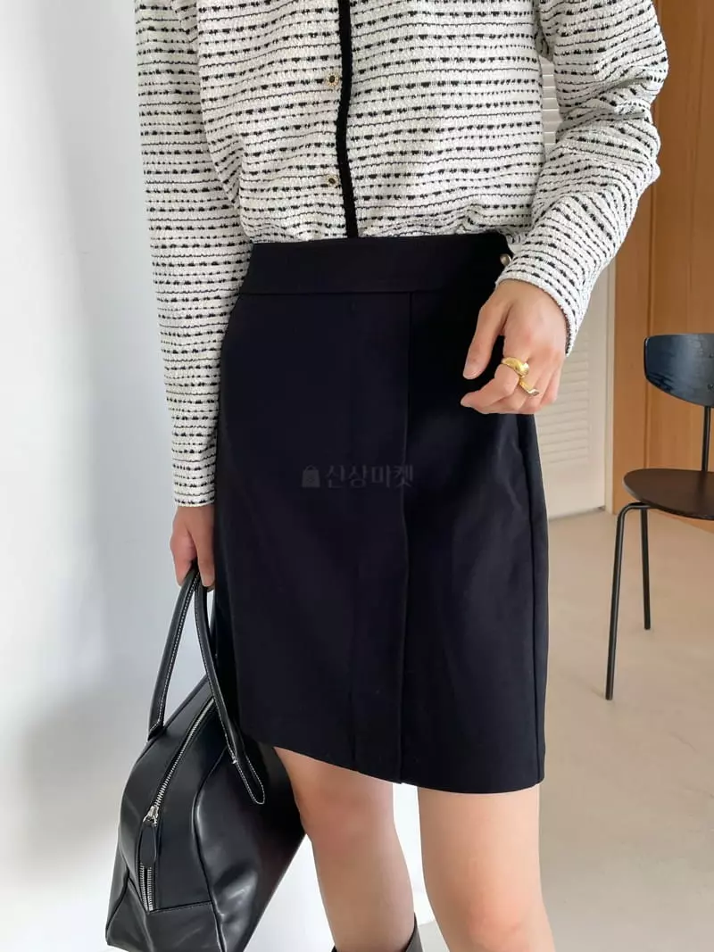 Very - Korean Women Fashion - #momslook - Duffle Skirt