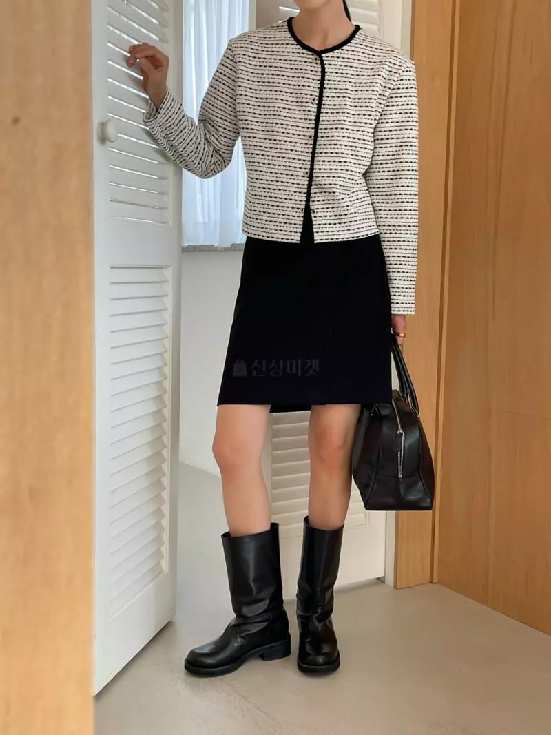 Very - Korean Women Fashion - #momslook - Duffle Skirt - 11