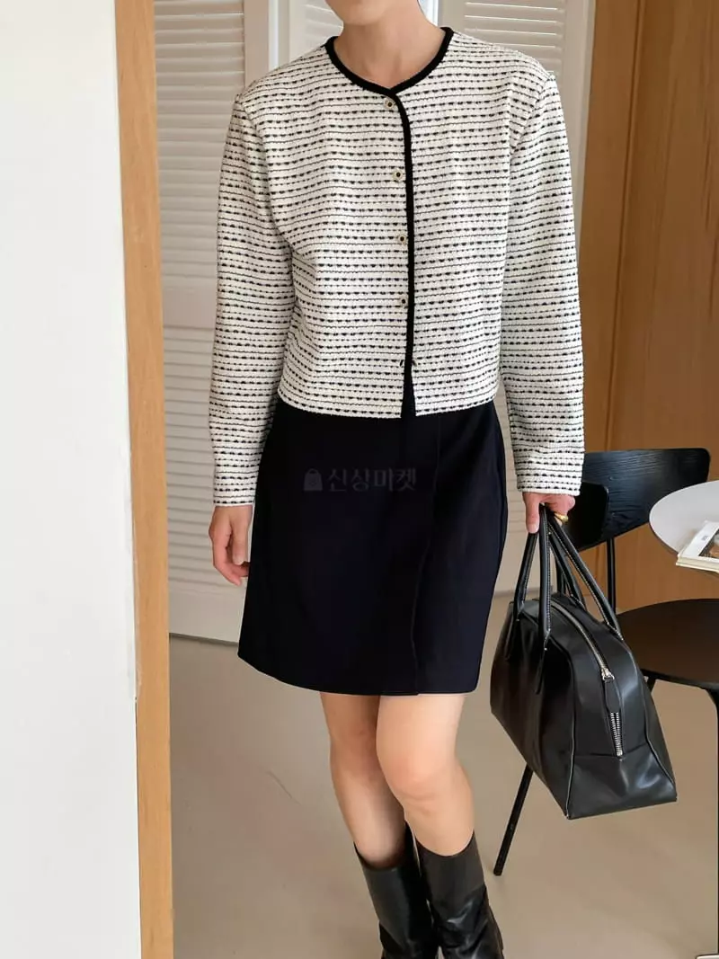 Very - Korean Women Fashion - #momslook - Duffle Skirt - 9