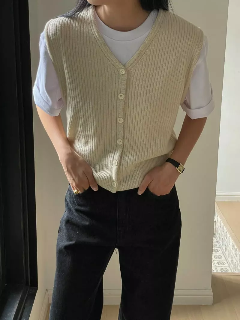 Very - Korean Women Fashion - #momslook - Liso Vest - 3