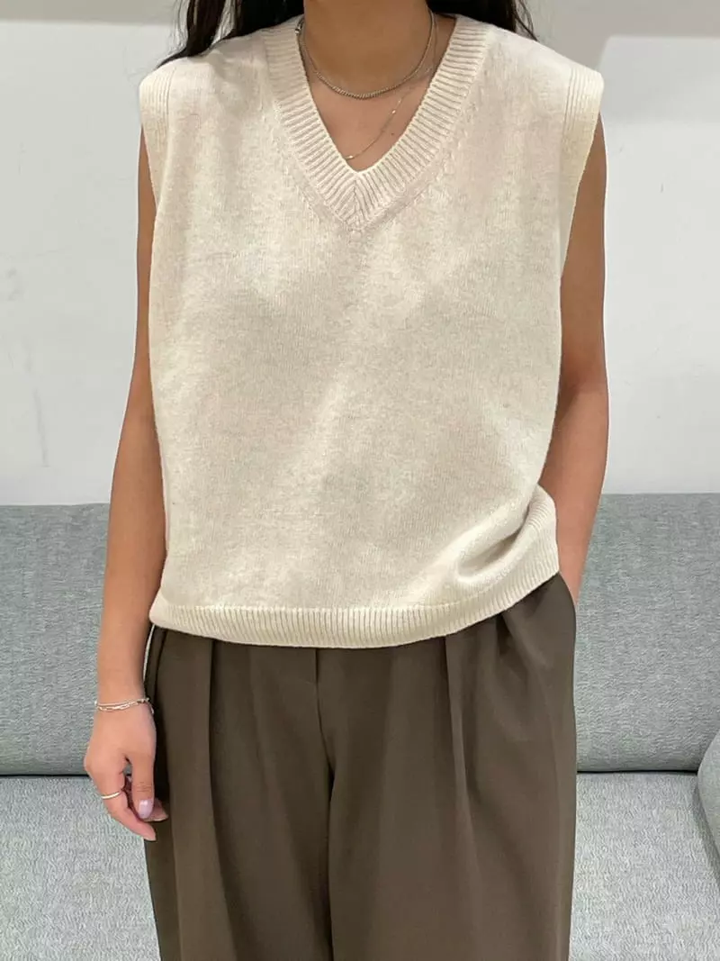 Very - Korean Women Fashion - #momslook - Mimi Vest Vest - 5
