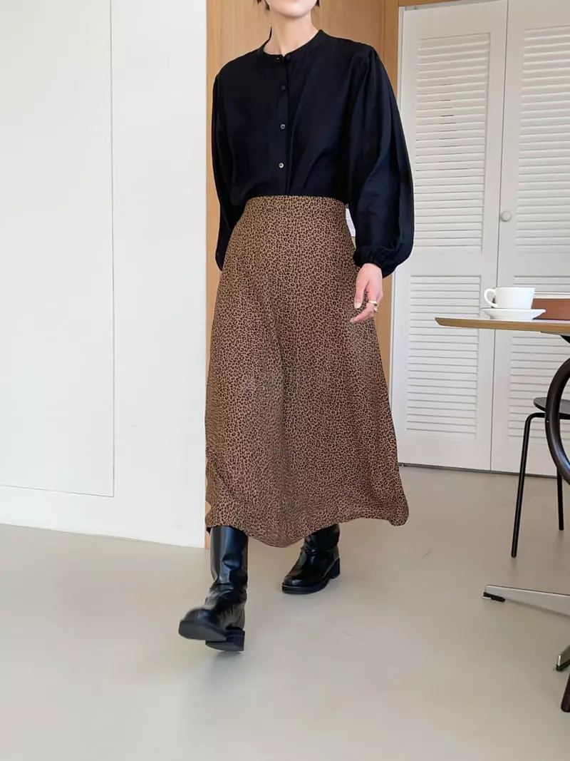 Very - Korean Women Fashion - #momslook - Bebe Blouse - 11