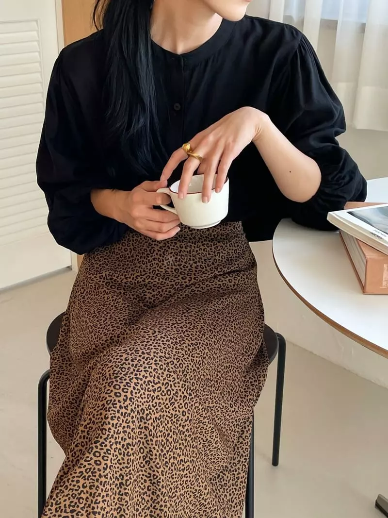 Very - Korean Women Fashion - #momslook - Bebe Blouse - 5