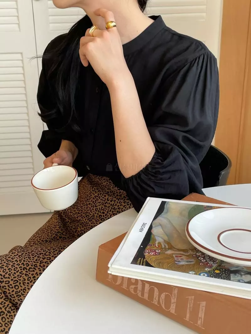 Very - Korean Women Fashion - #momslook - Bebe Blouse - 9