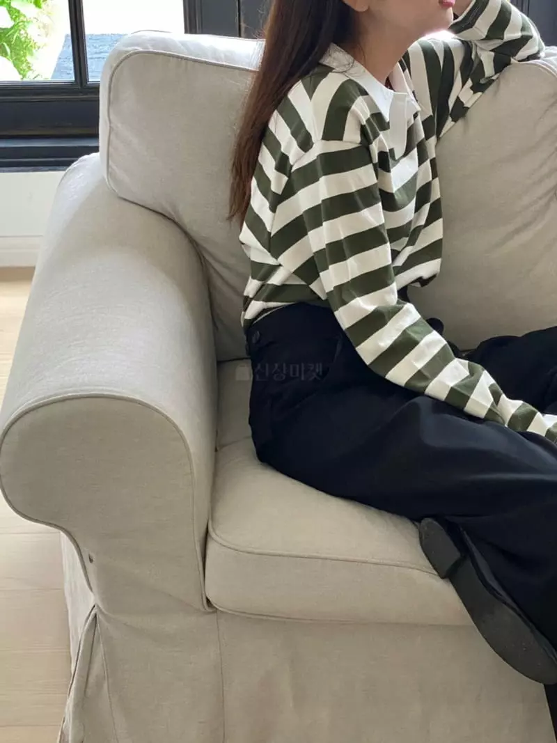 Very - Korean Women Fashion - #momslook - Biscit Stripes Tee - 8