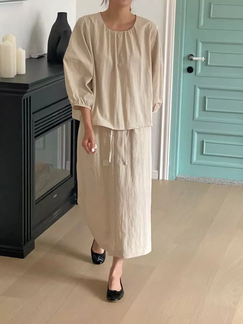 Very - Korean Women Fashion - #momslook - From Pintuck Banding Skirt