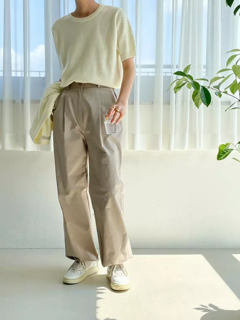Very - Korean Women Fashion - #womensfashion - Hano Round Knit Tee - 4