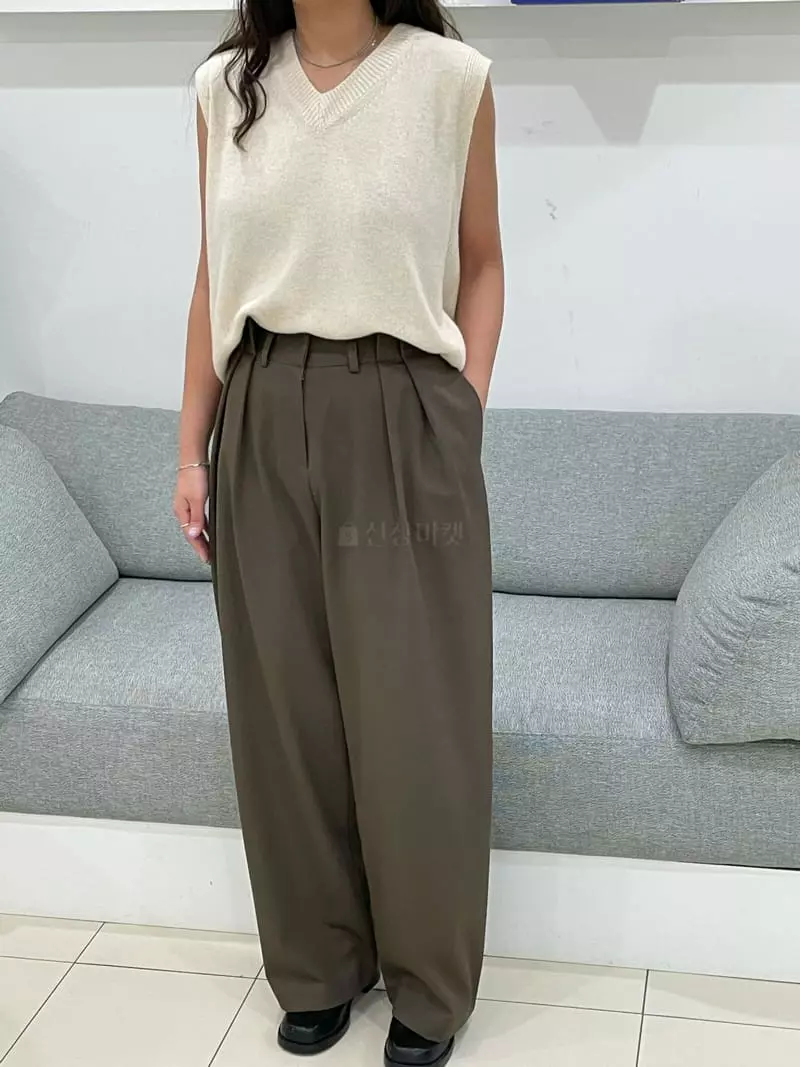 Very - Korean Women Fashion - #momslook - Mimi Vest Vest - 4