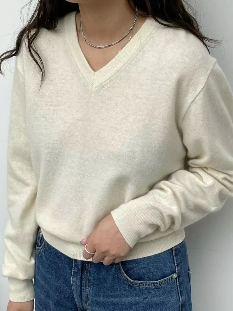 Very - Korean Women Fashion - #womensfashion - Shine V Tee - 8
