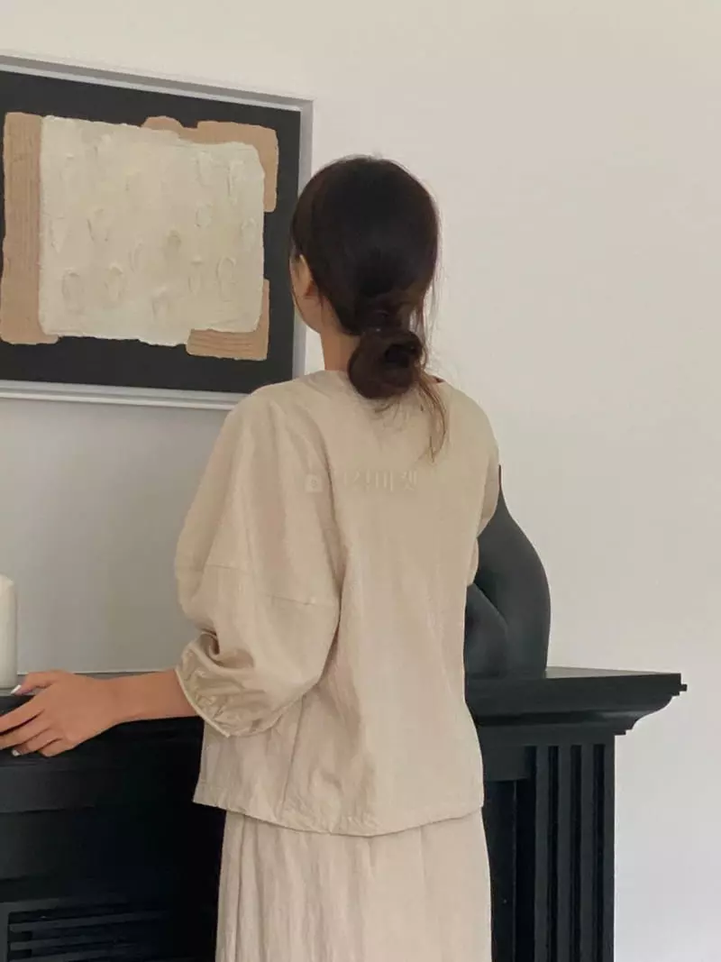 Very - Korean Women Fashion - #womensfashion - From Blouse