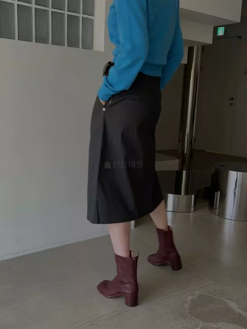 Vestire - Korean Women Fashion - #momslook - Denim Slit Skirt - 7