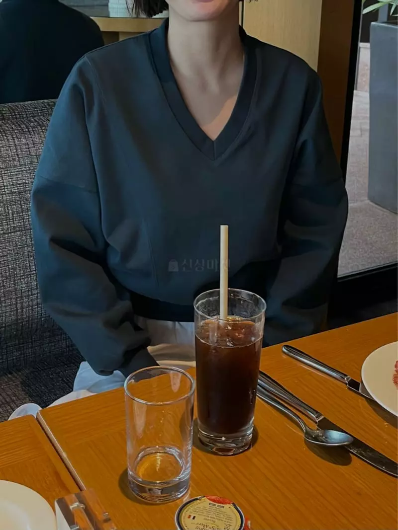 Vestire - Korean Women Fashion - #momslook - Marang Sweatshirt - 2