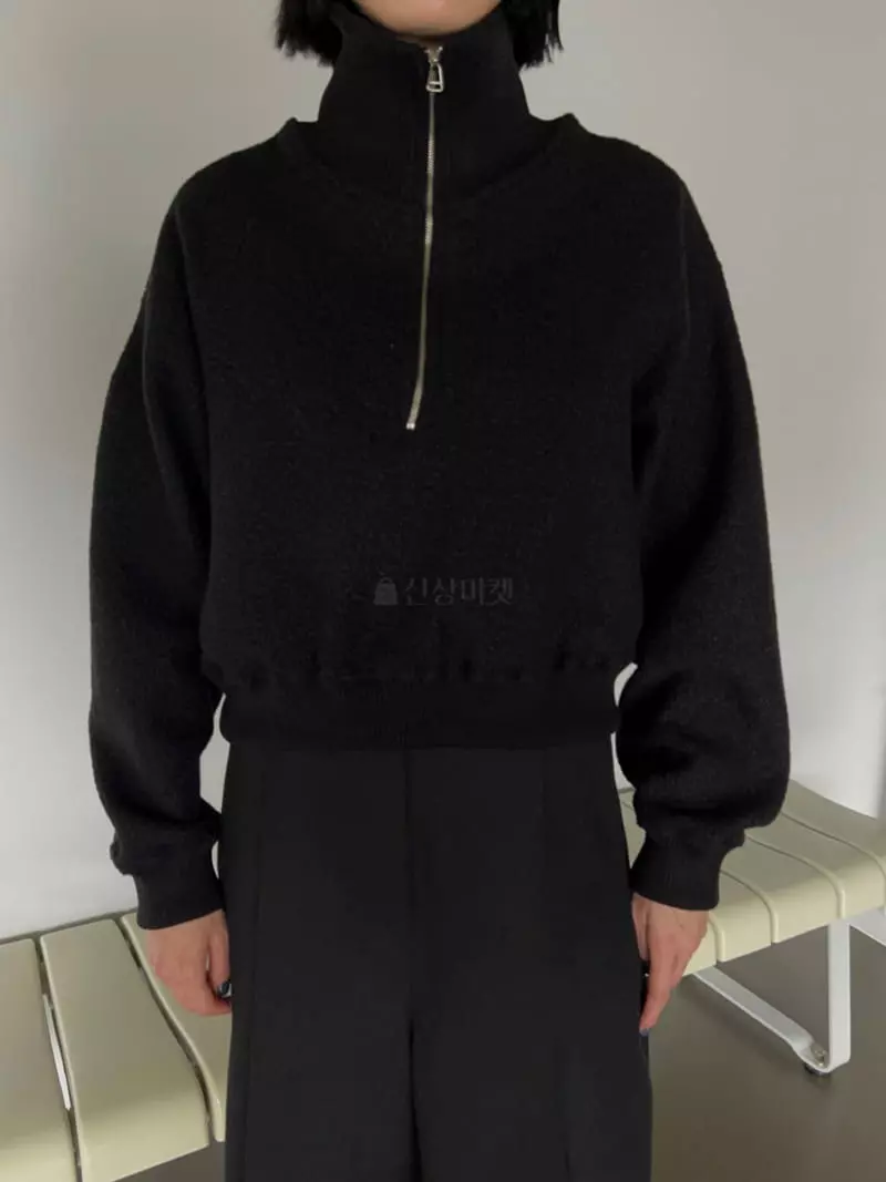 Vestire - Korean Women Fashion - #shopsmall - Arc Half Zip-up