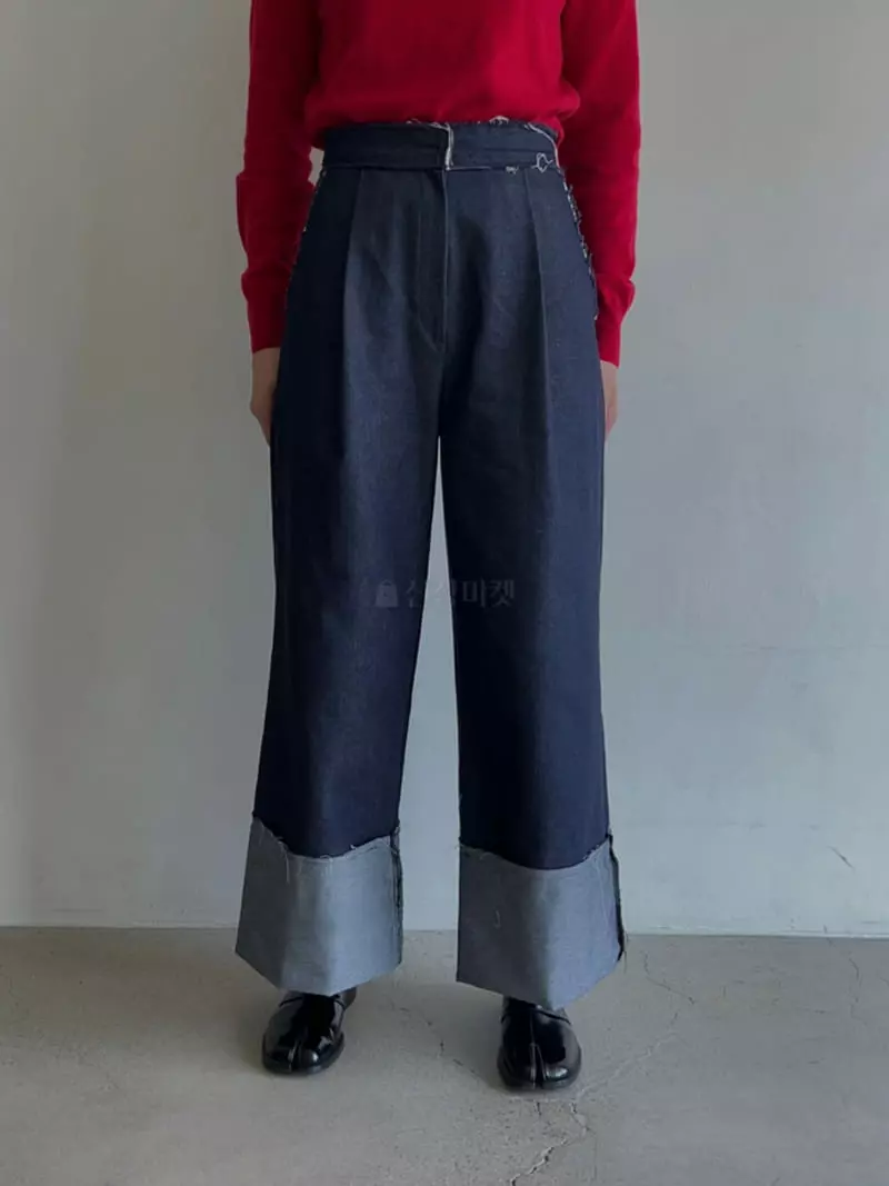 Vestire - Korean Women Fashion - #womensfashion - Turn Up Jeans