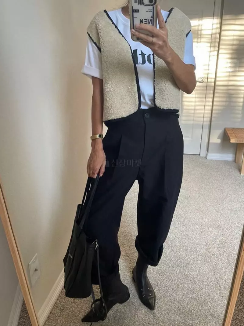 Via - Korean Women Fashion - #momslook - Tree Vest - 2