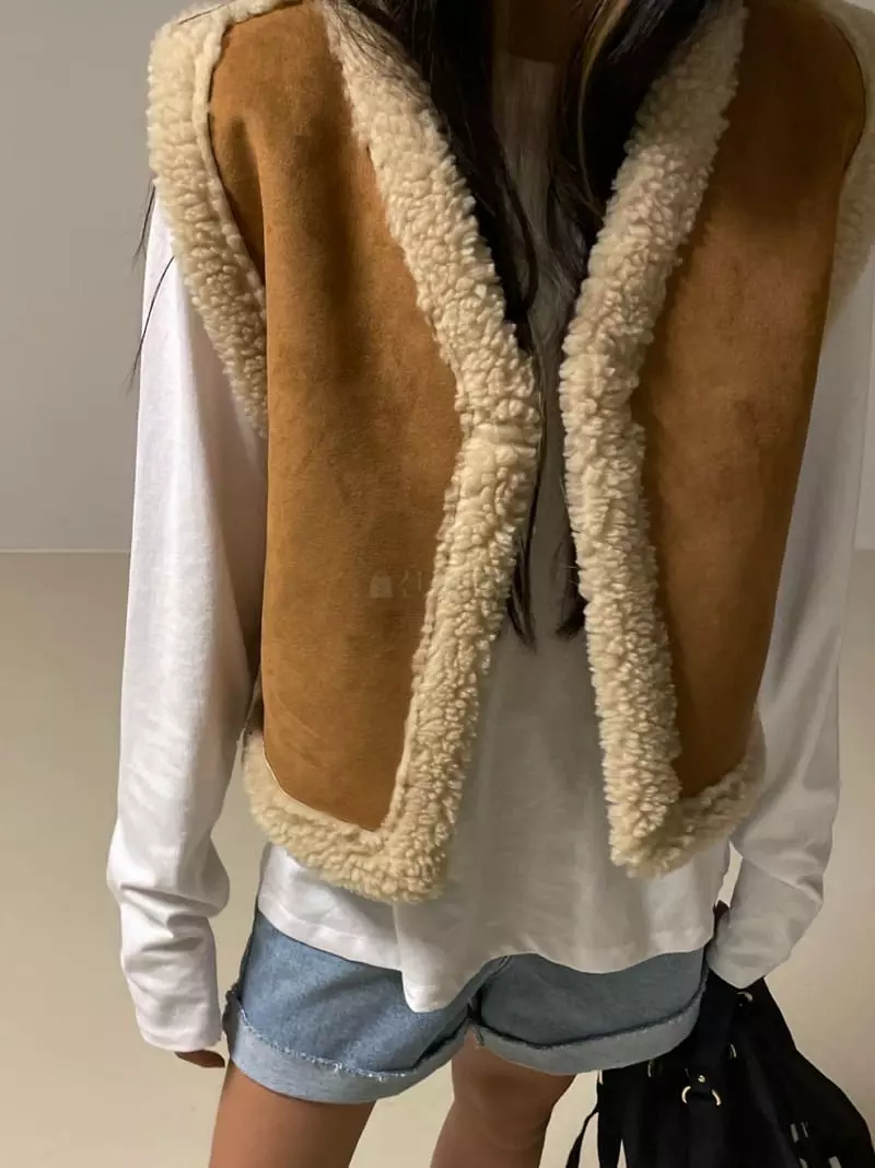 Via - Korean Women Fashion - #momslook - Caramel Vest - 7
