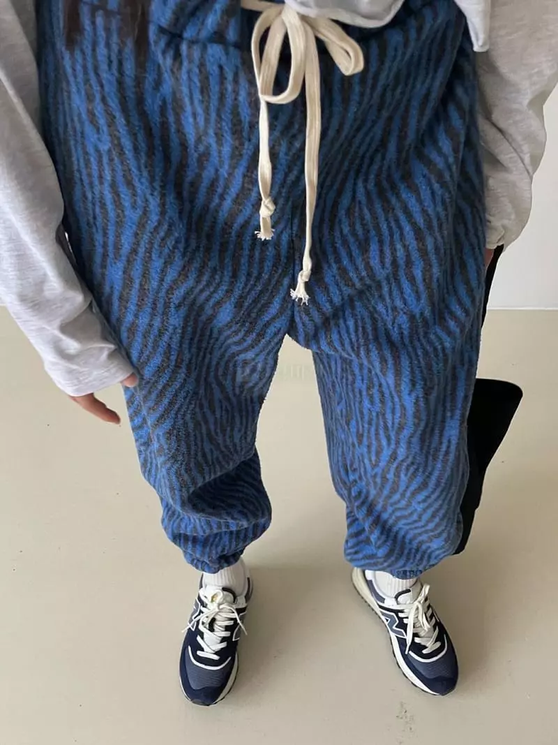 Via - Korean Women Fashion - #momslook - Zebra Pants - 2