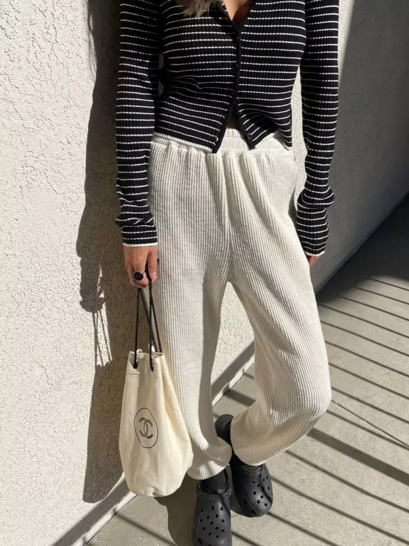 Via - Korean Women Fashion - #momslook - Juicy Pants - 8
