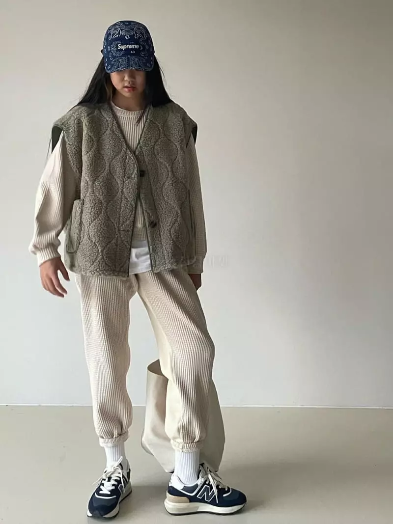 Via - Korean Women Fashion - #momslook - Bbogle Vest - 12