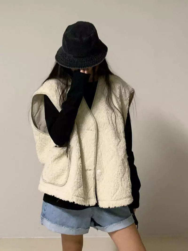 Via - Korean Women Fashion - #momslook - Bbogle Vest - 8