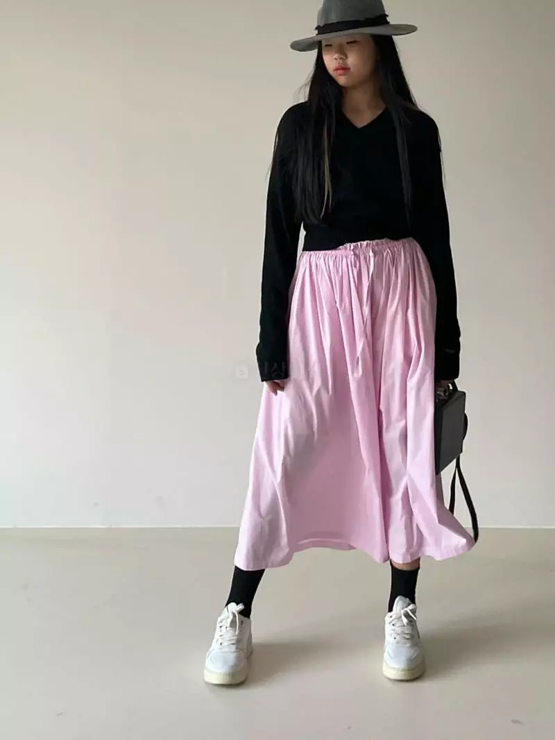 Via - Korean Women Fashion - #momslook - Daisy Knit Tee - 11
