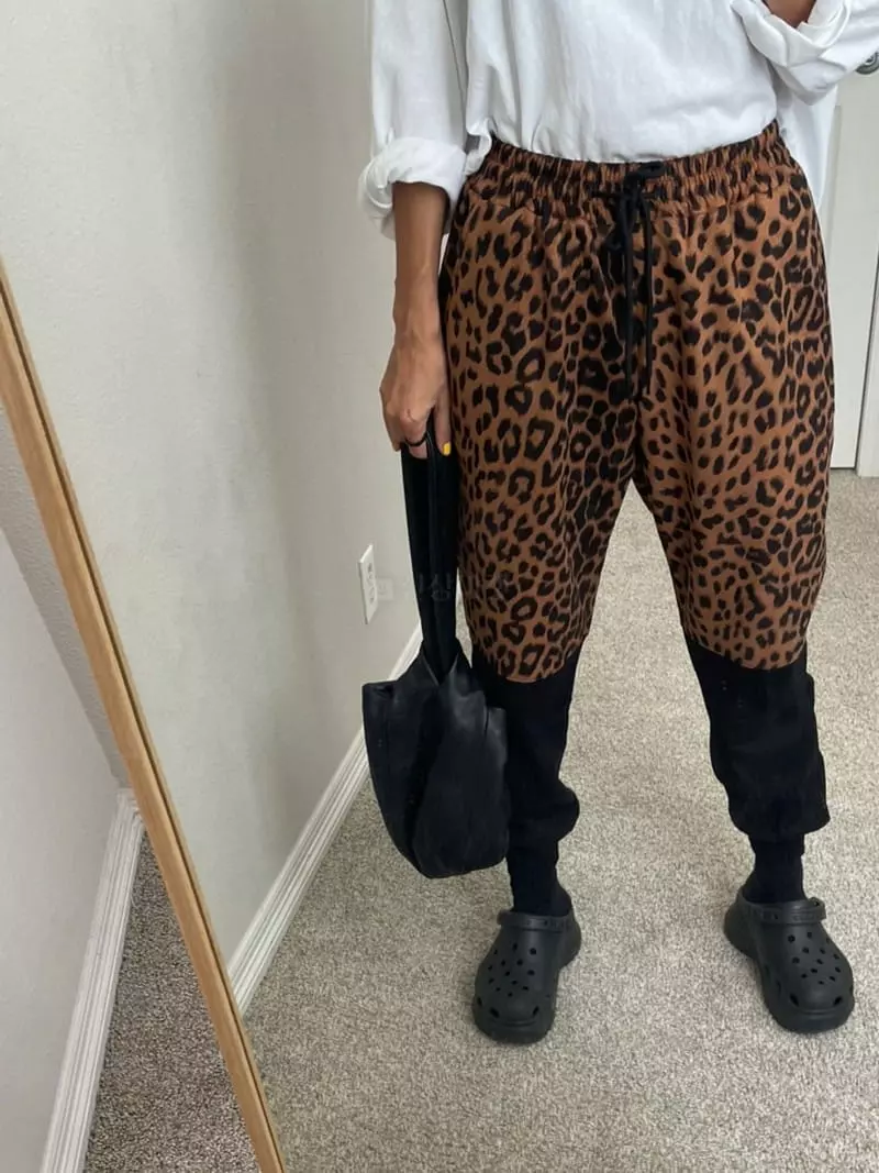 Via - Korean Women Fashion - #pursuepretty - Leopard Pants - 5