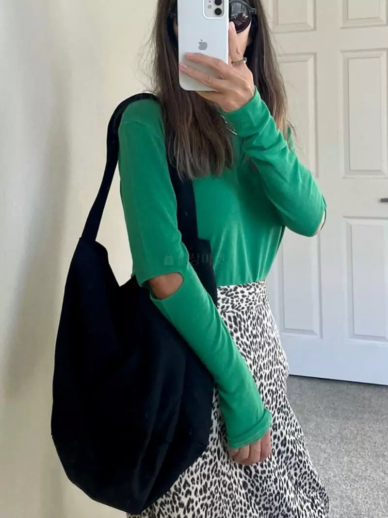 Via - Korean Women Fashion - #shopsmall - Elbo Tee - 11
