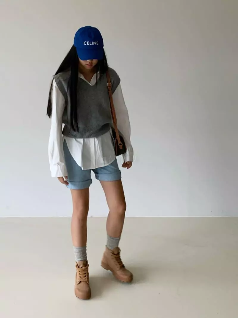 Via - Korean Women Fashion - #vintagekidsstyle - Sweet Vest - 2