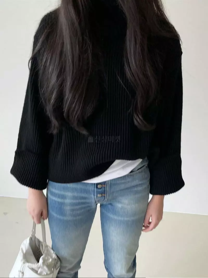 Via - Korean Women Fashion - #womensfashion - Slit Turtleneck Tee - 8