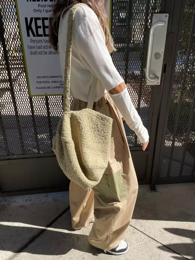Via - Korean Women Fashion - #womensfashion - Gunbbang Pants - 3