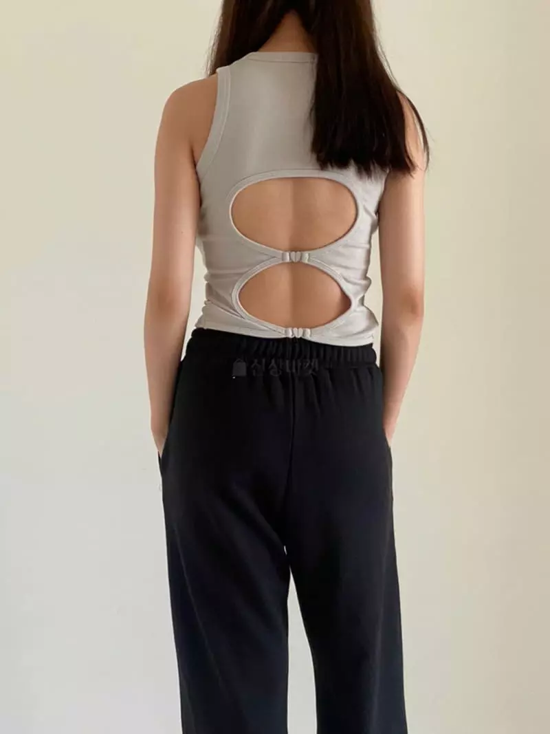 Villabutton - Korean Women Fashion - #momslook - Heat Sleeveless