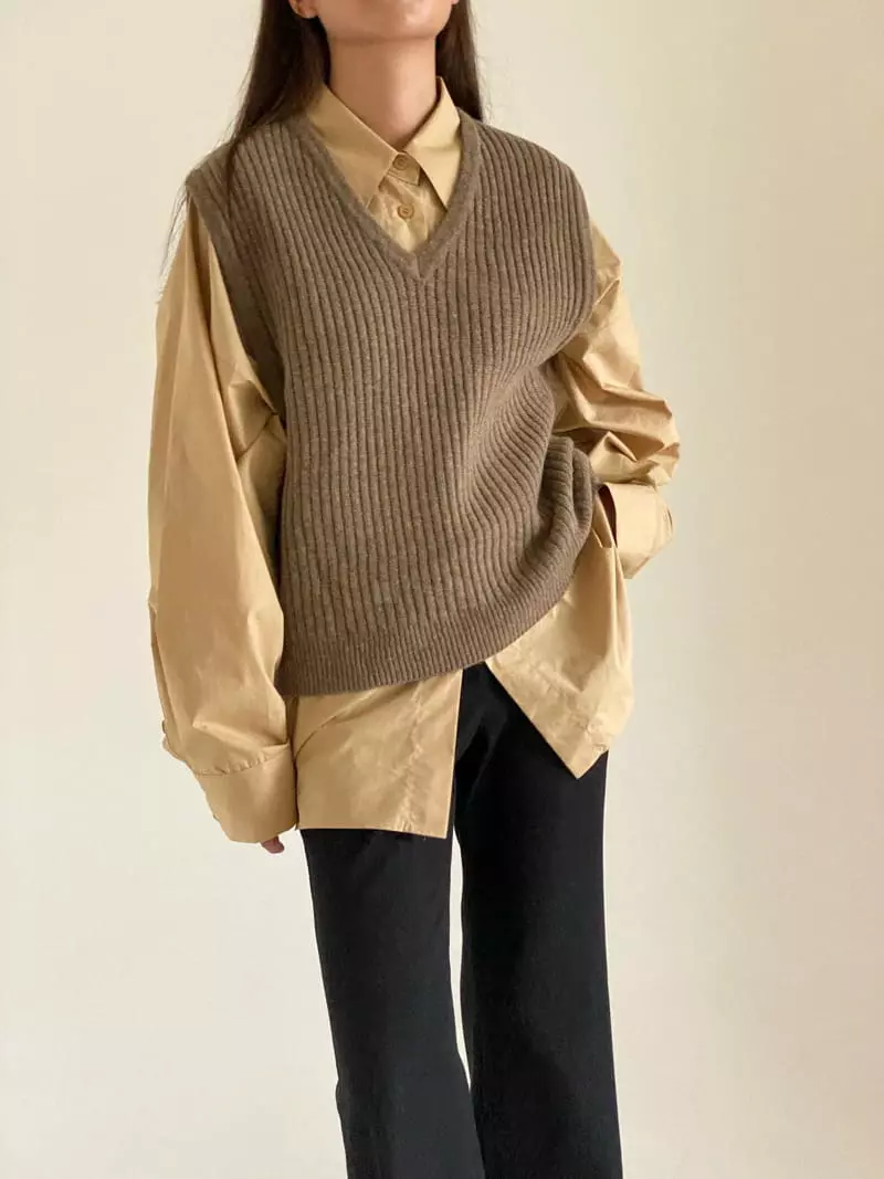 Villabutton - Korean Women Fashion - #momslook - Embo Vest - 12