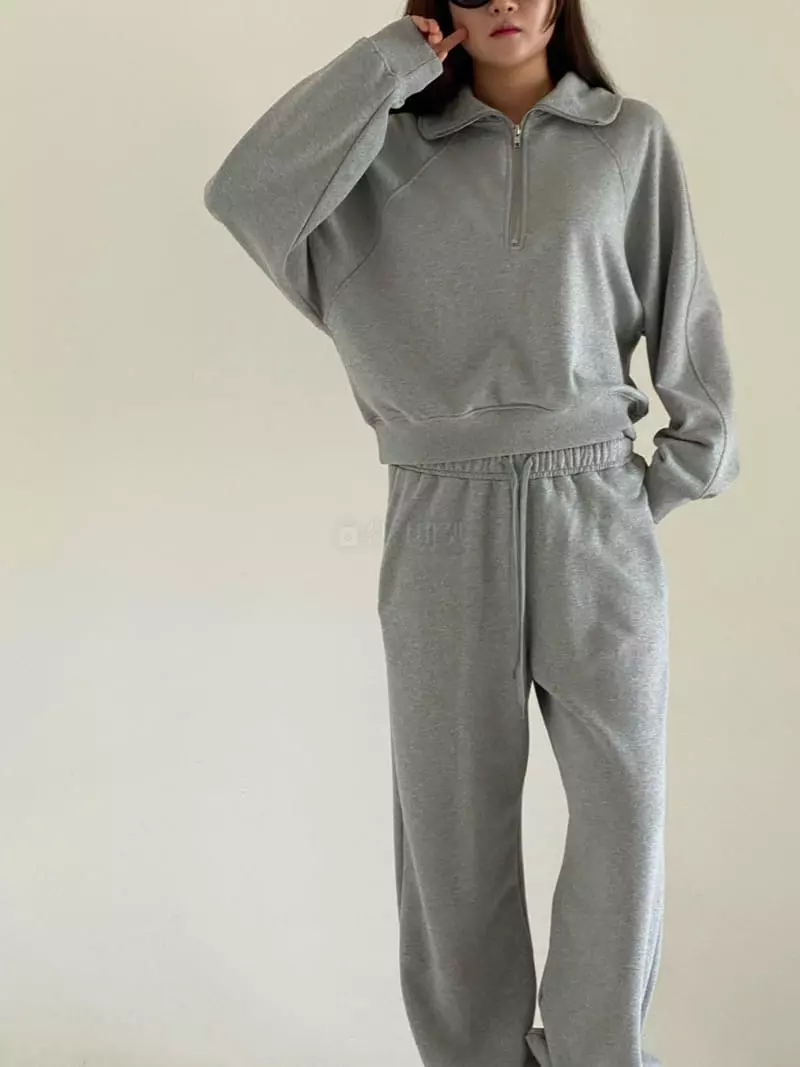Villabutton - Korean Women Fashion - #momslook - Half Open Collar Zip-up  - 6