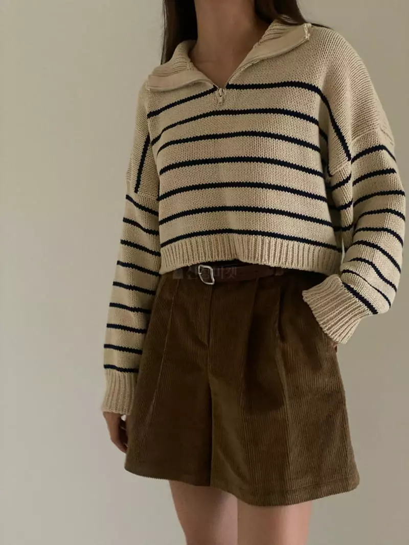 Villabutton - Korean Women Fashion - #momslook - Strieps Crop Knit Tee - 5
