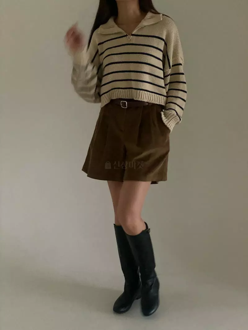 Villabutton - Korean Women Fashion - #momslook - Strieps Crop Knit Tee - 9