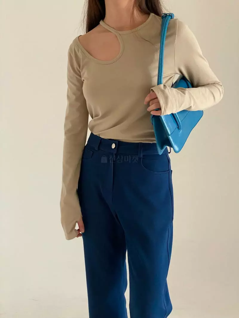 Villabutton - Korean Women Fashion - #restrostyle - Unbal Whole Tee - 2