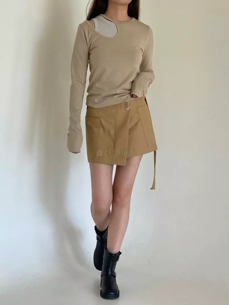 Villabutton - Korean Women Fashion - #womensfashion - Unbal Whole Tee - 10