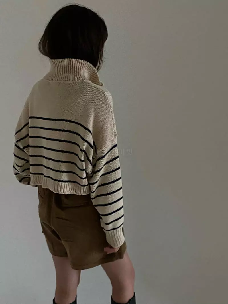 Villabutton - Korean Women Fashion - #womensfashion - Strieps Crop Knit Tee - 2