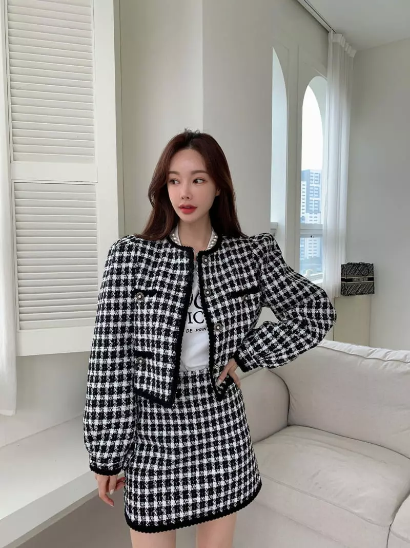 Vincent - Korean Women Fashion - #momslook - Sugar Jacket - 3