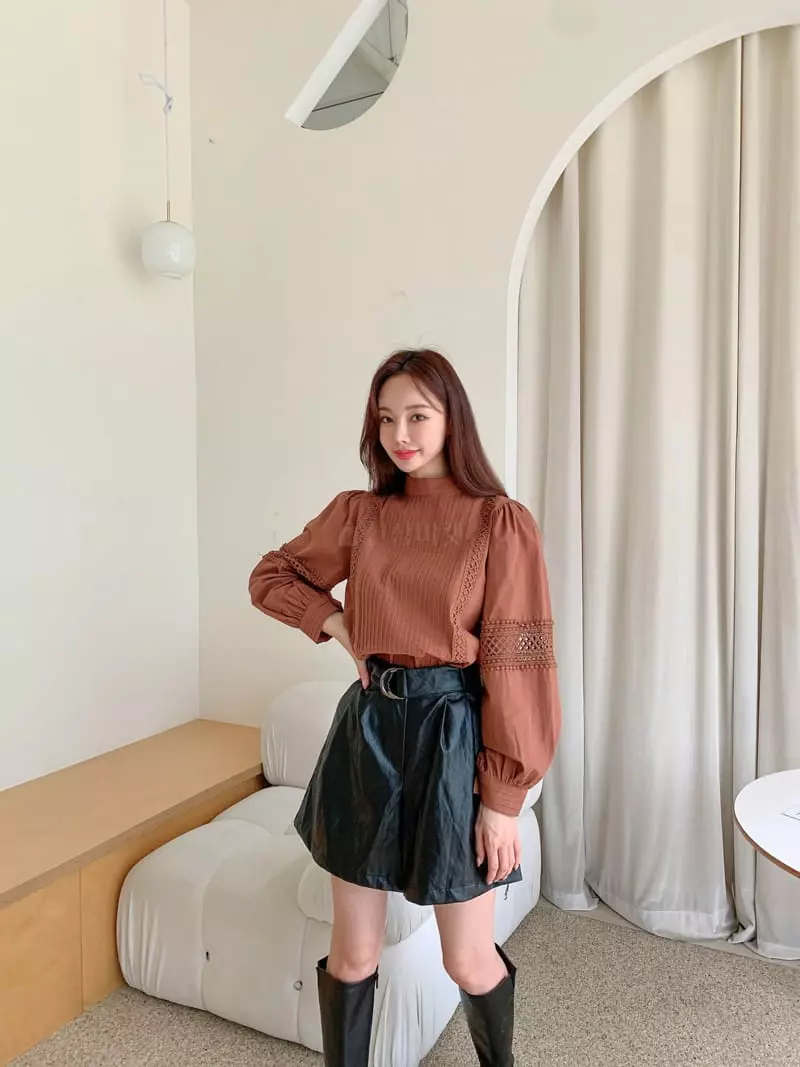Vincent - Korean Women Fashion - #thelittlethings - Pintuck Blouse - 8